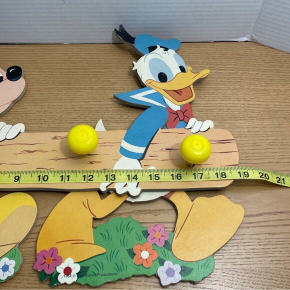 Vtg Walt Disney Productions Mickey Donald Wooden Wall Coat Rack w 4 Hooks 1982 - Picture 7 of 8